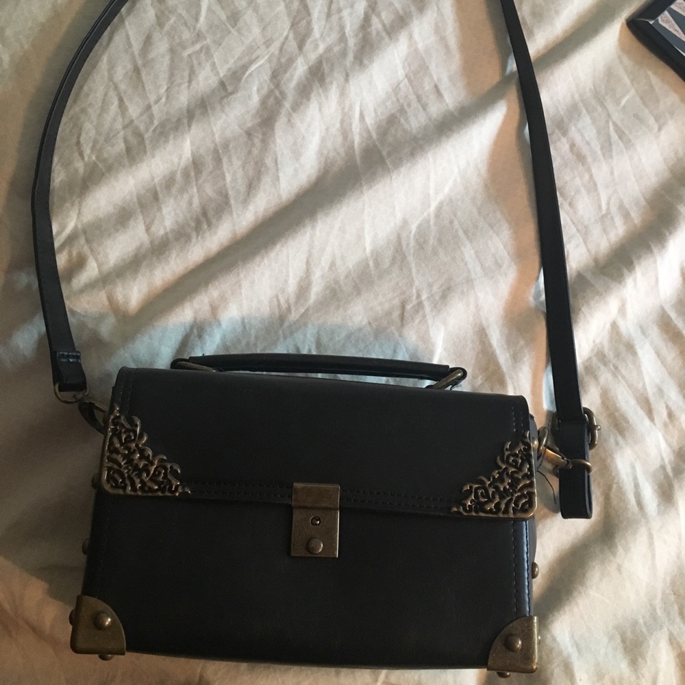 Black Purse